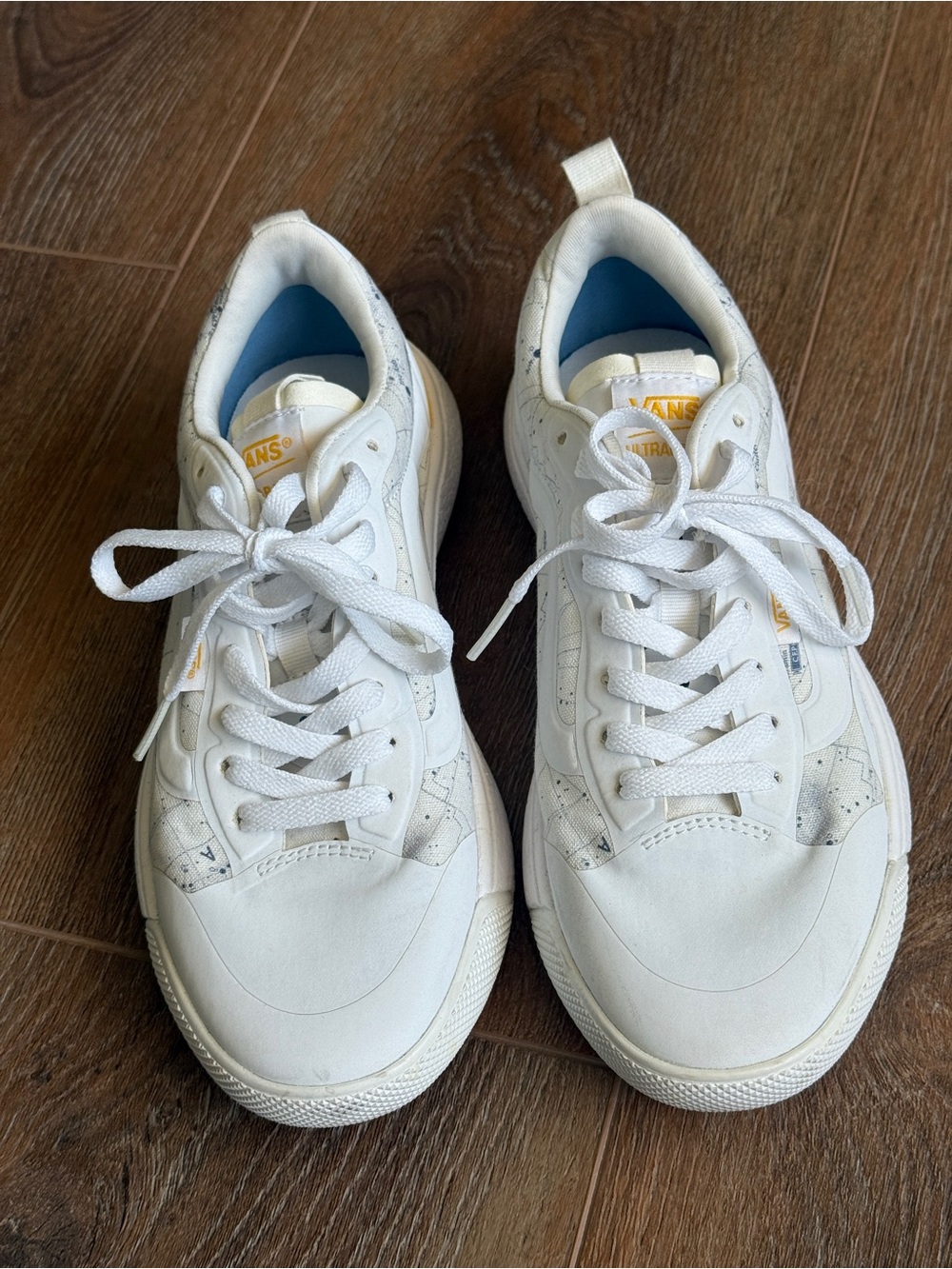 Vans National Geographic Ultra Range Cush White Yellow Low-Top Sneakers